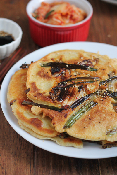bTpZklxSlOepcogsaCdw_close-up-kimchi-pancake_0704.jpg