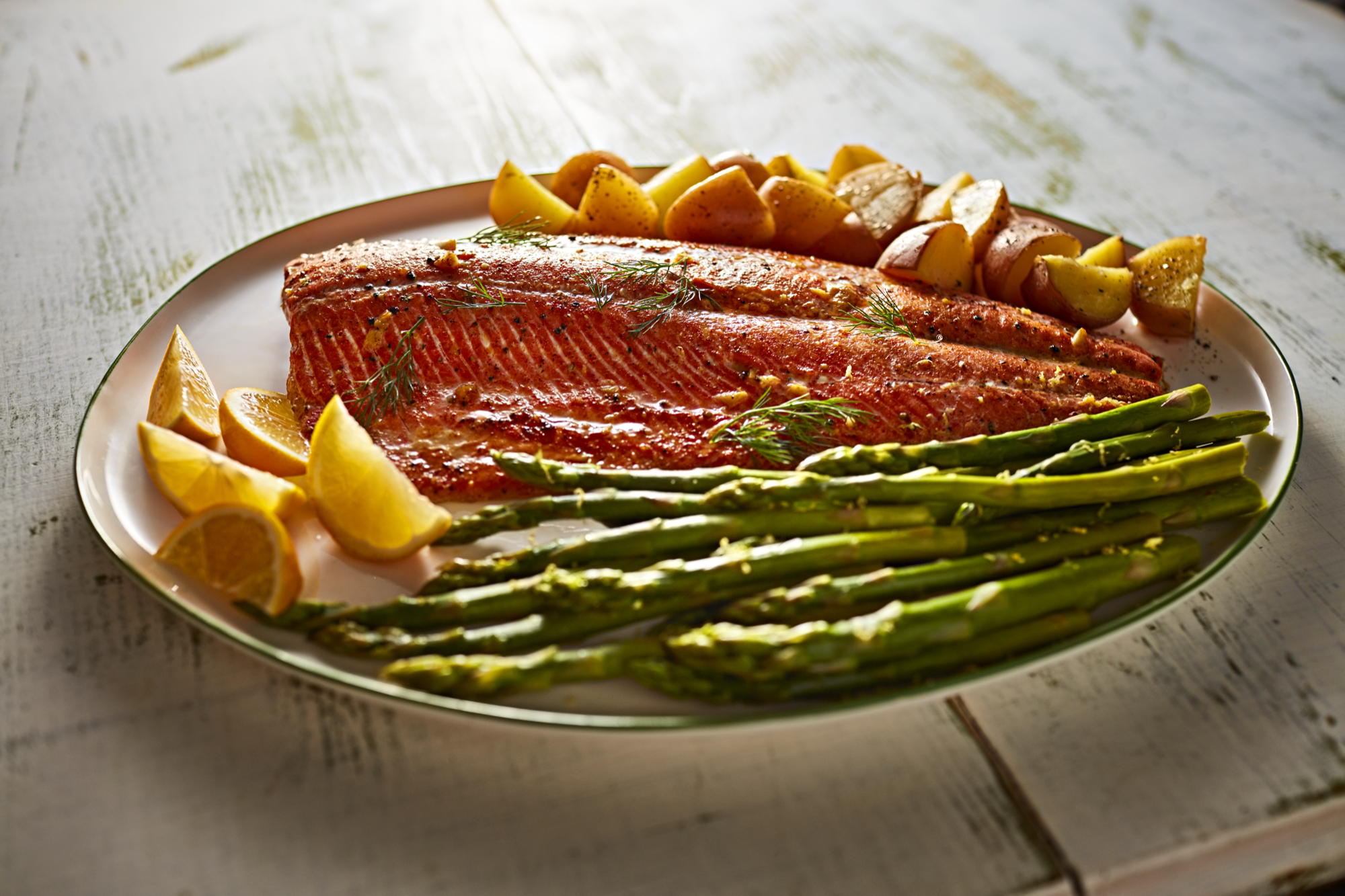 iYB1VigQS5ueqeyqDsjZ_soy-glazed-salmon-with-redskins-and-asparagus_82z.png