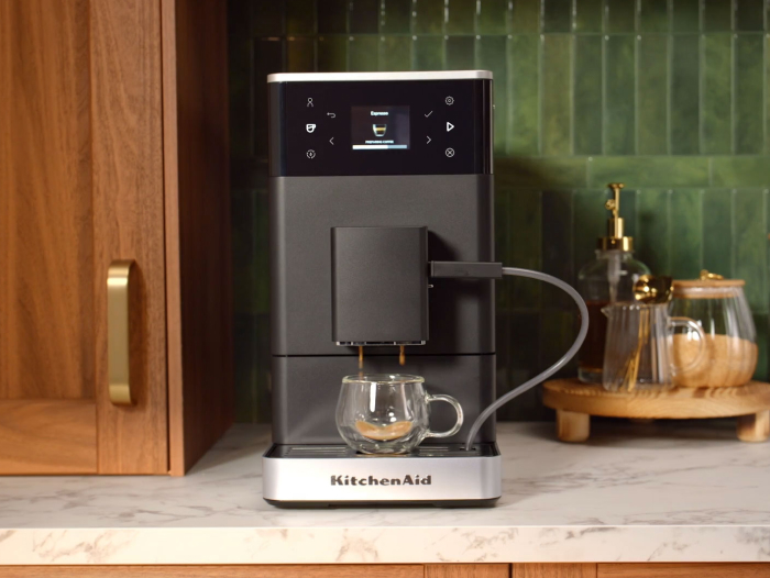 Making your first drink with a fully automatic espresso machine
