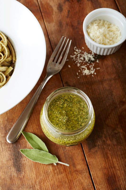 P160399_027_sagepesto.png