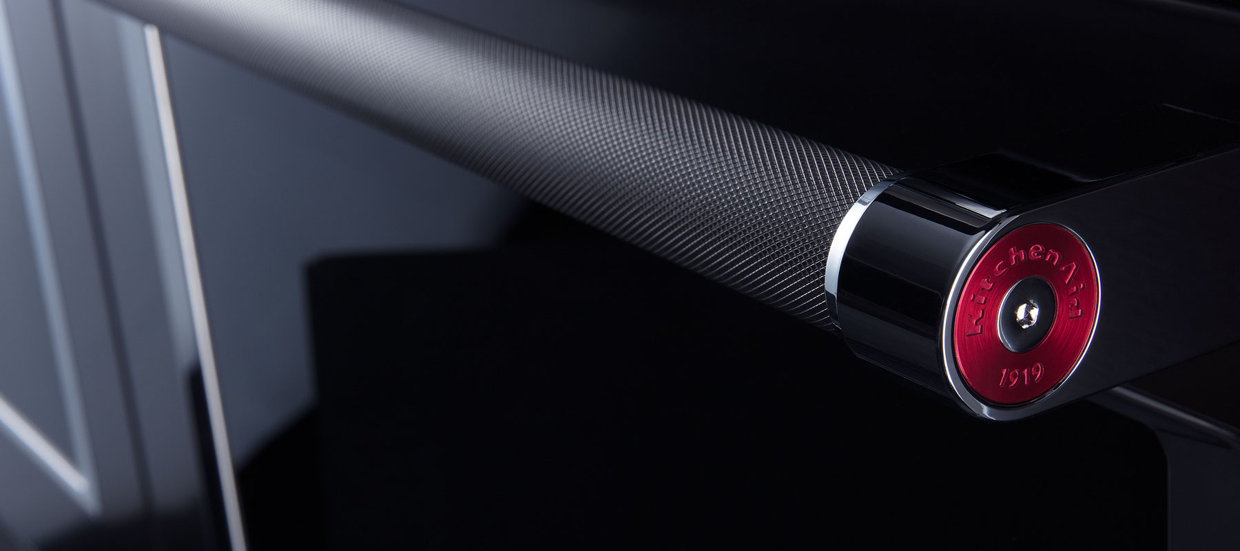 black-steel-handlebar