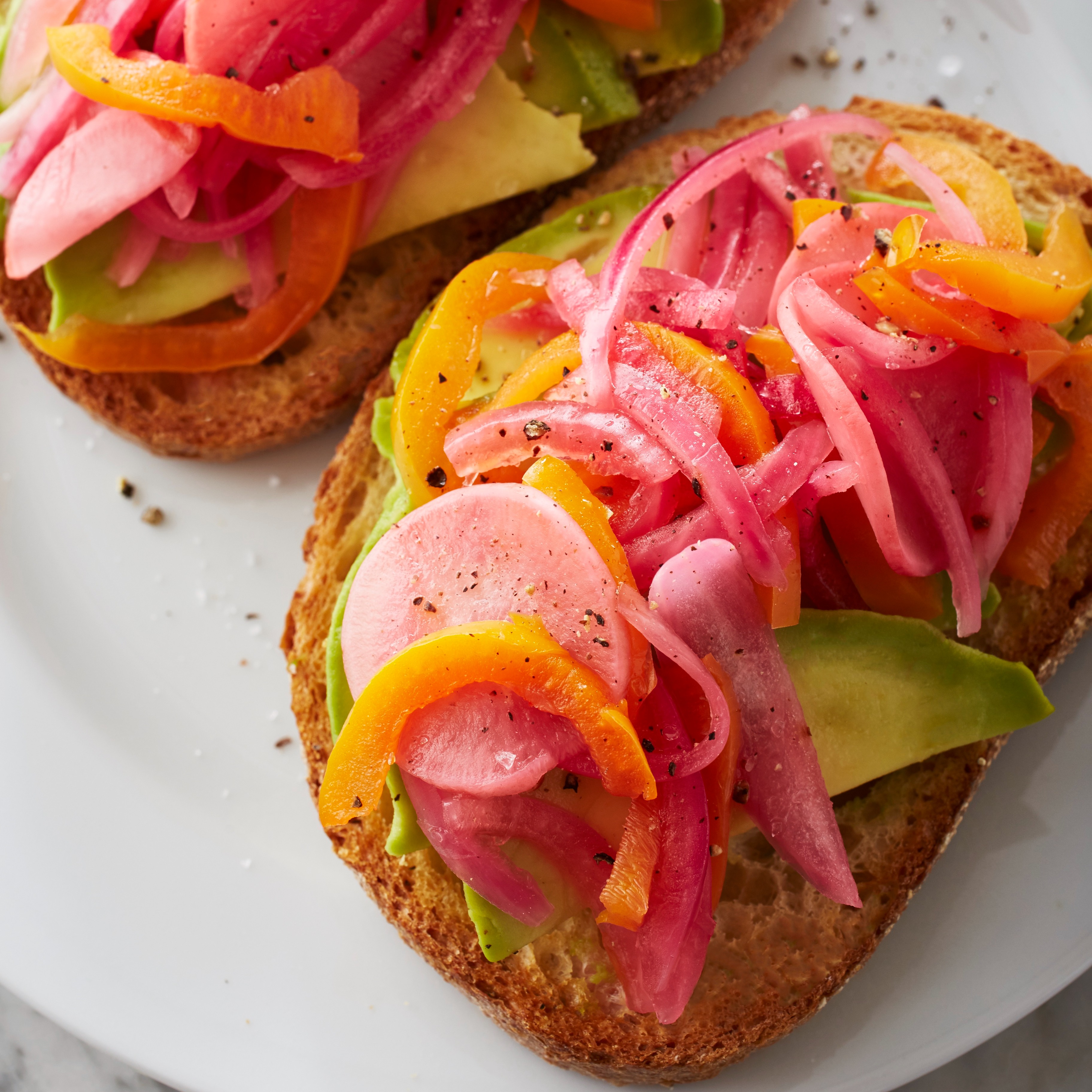 DLkfkkxAT6SIzrBykl1R_P170014_54_avacado_toast.jpg