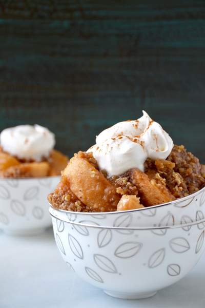 apple-crisp-vertical-beauty.jpg