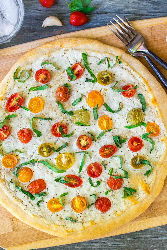 Tomato-Ricotta-Pizza%E2%80%94Web-Res-Images-7.jpg
