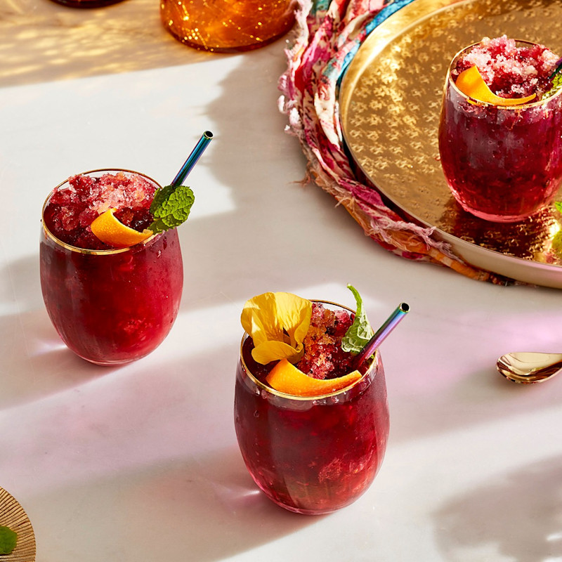 b8HO3fojSe6x2WFAnGHU_hibiscus-sangria-mocktail.jpg