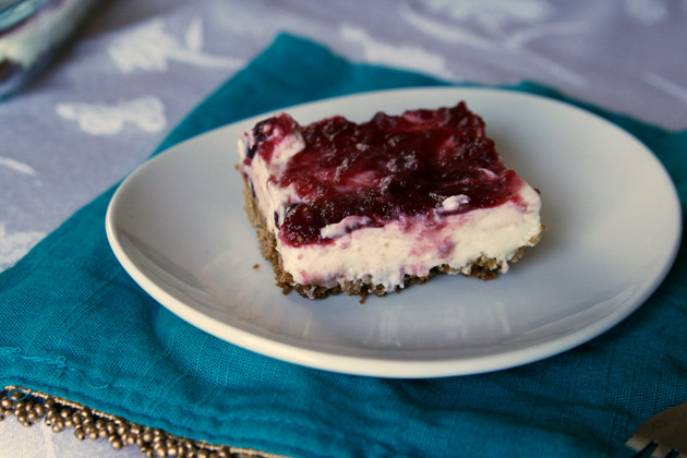 Cranberry-Cheesecake-Bars-web.jpg