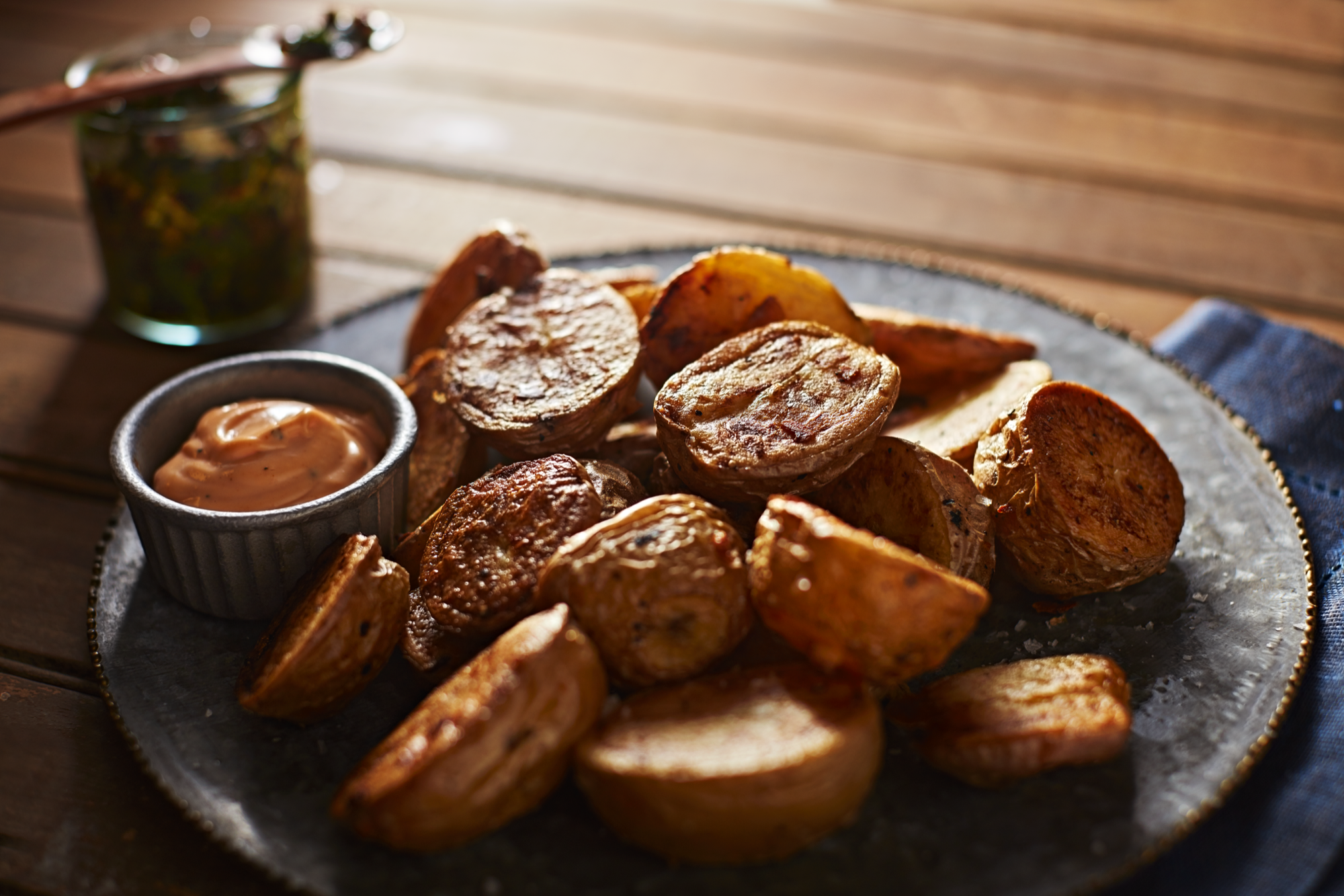 fc32IfqSImXN8ZlXIp7B_perfect-roasted-garlic-potatoes_184z.png