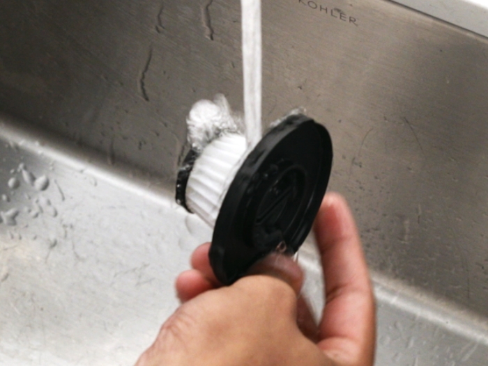 Battery cordless-go-vacuum clean filter