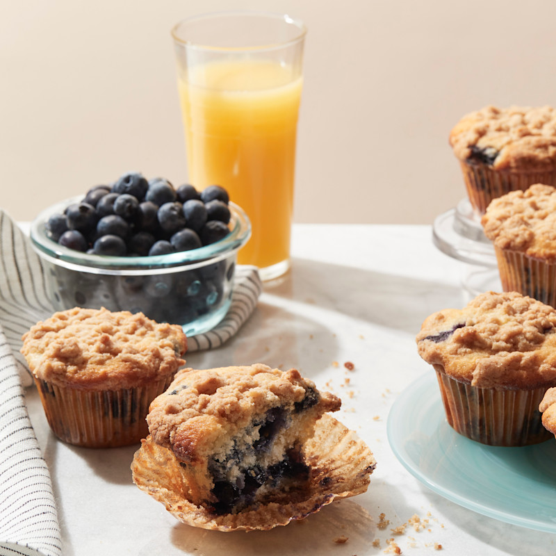 7c5twXh0ToyQVMBqxjmt_KitchenAid_Sifter_BlueBerryMuffins_Square.jpg