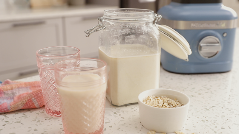 h4WZEM1jTzGPOz1rou9M_Hero_Extra_Creamy_Oat_Milk.png