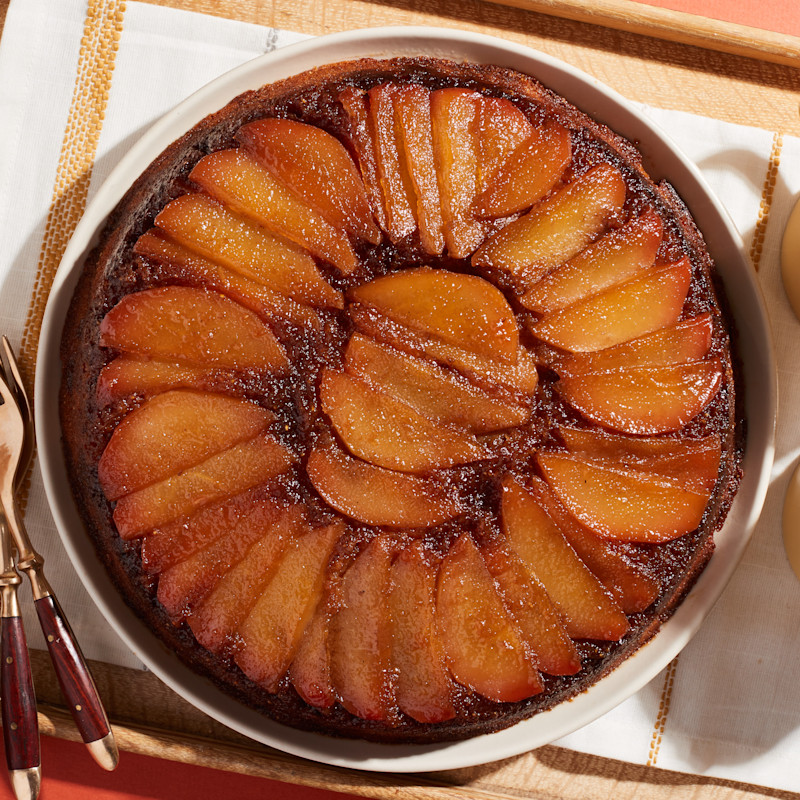 sep5StFlQHX5gNy1x5i6_KA_COTY_RECIPES_CARDAMOM_PEAR_CAKE_H_V1.jpg
