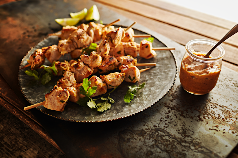 2vPsII1QXqFD5DQF6g3w_thai-chicken-skewers_222z.png