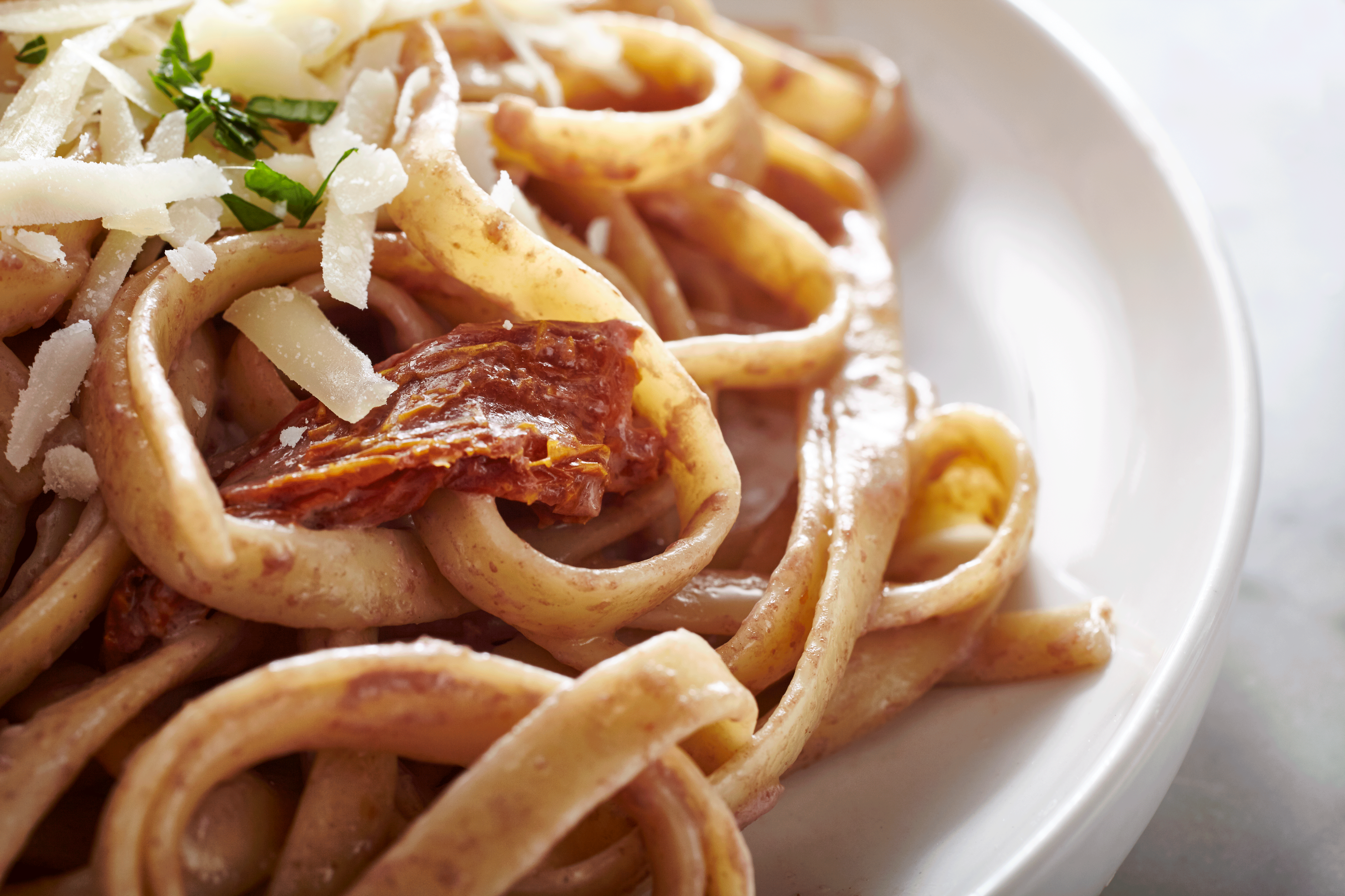 P160207_38_SunDriedTomatoFettuccine.png