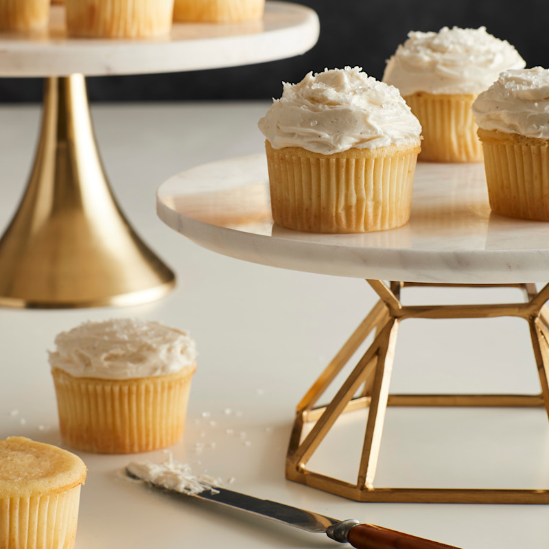 o6uZv56RXyZDPFCCLulY_KA_HandMixer_10_Vanilla_Cupcakes_Square.jpg