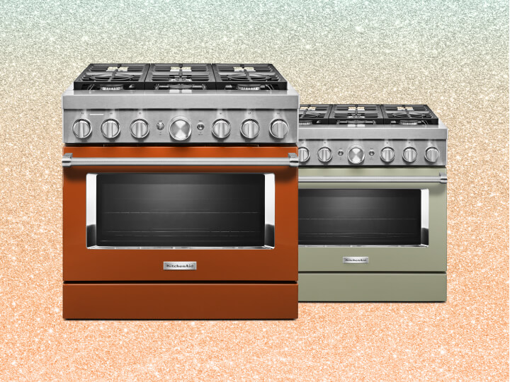 A scorched orange range and a cardamom range on a sparkling background.
