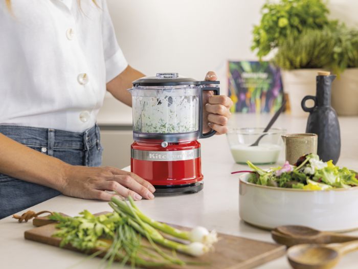 product-tips-Mini-Food-Chopper-5KFC3516-Homemade Mayonaise and sauces