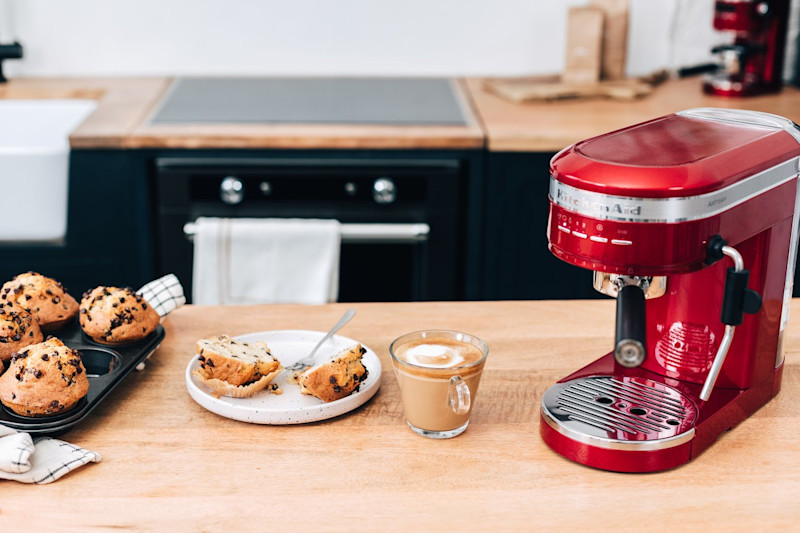 flatwhite_wallpaper_vip_header_image.jpg
