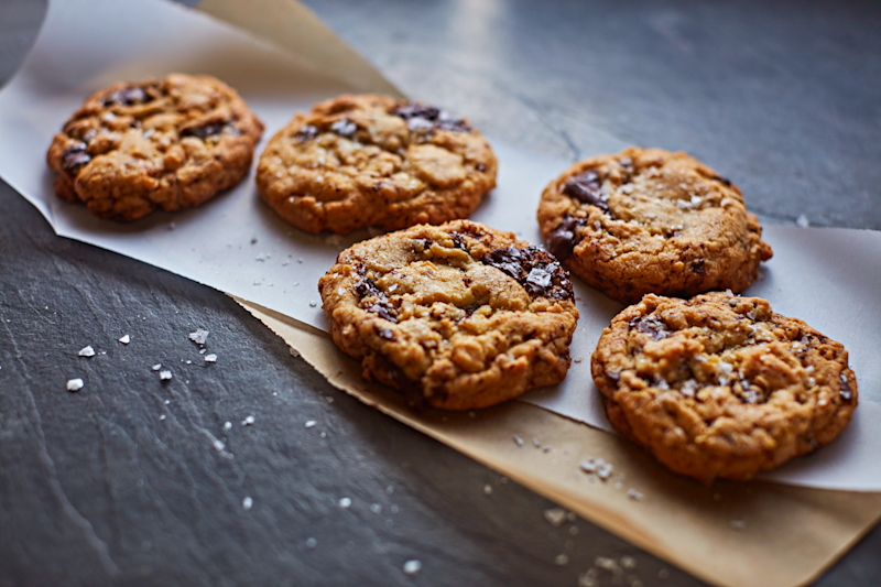 ZPF9pGtYSHaGFKoFlXuH_salted-chocolate-chip-cookies_182z.png