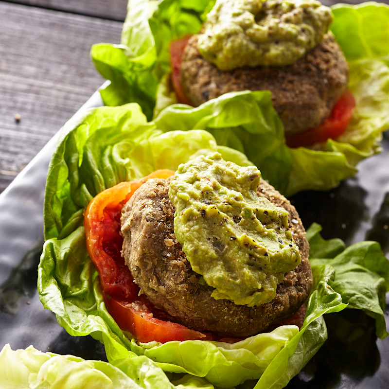 GHPfh8n2SGdtluDug4bs_P180217_10_VeggieAndLentilBurgerWithAvocadoMash_square.jpg