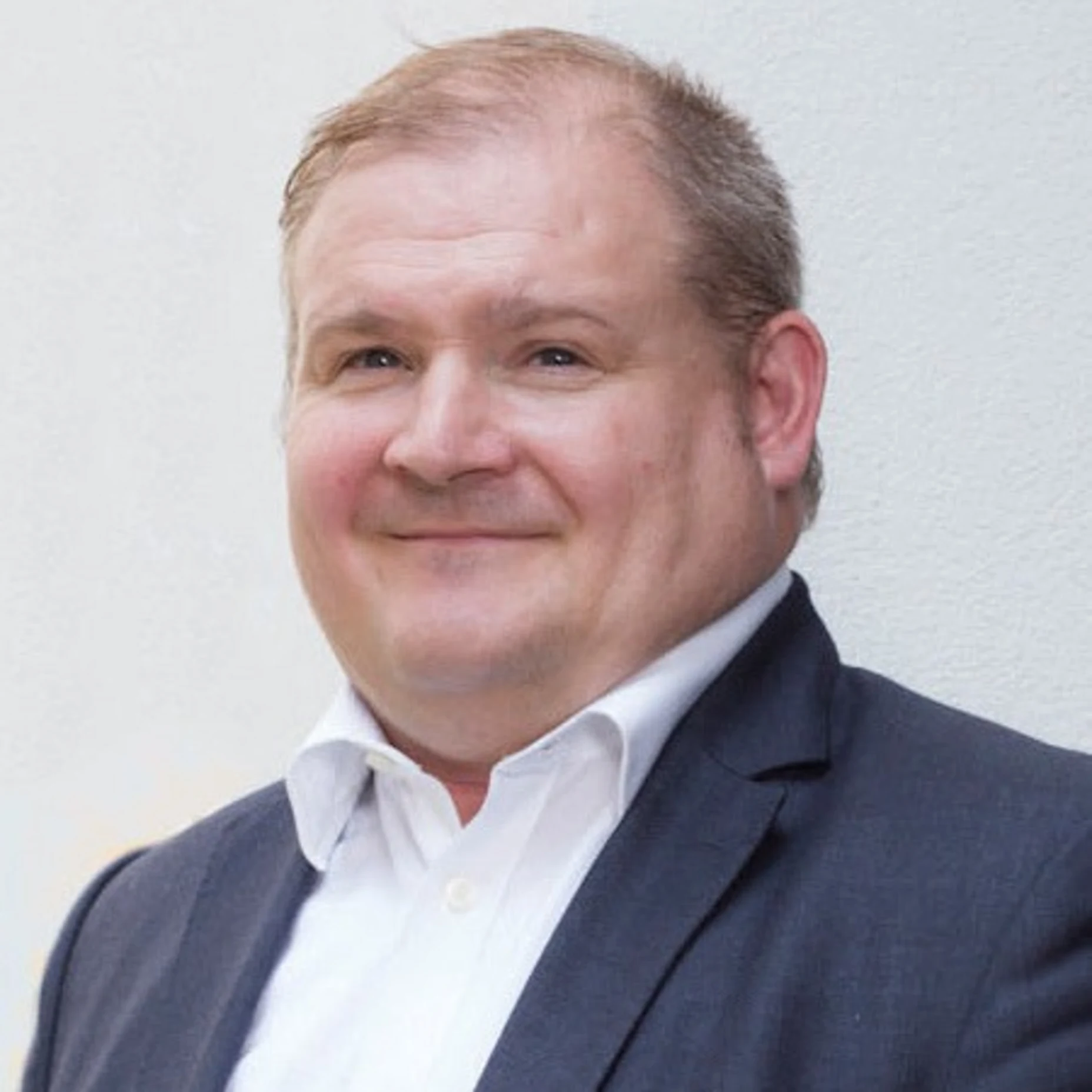 Portrait von Neil A. Robertson, Senior Asset-Liability Manager, Allianz Investment Management SE.