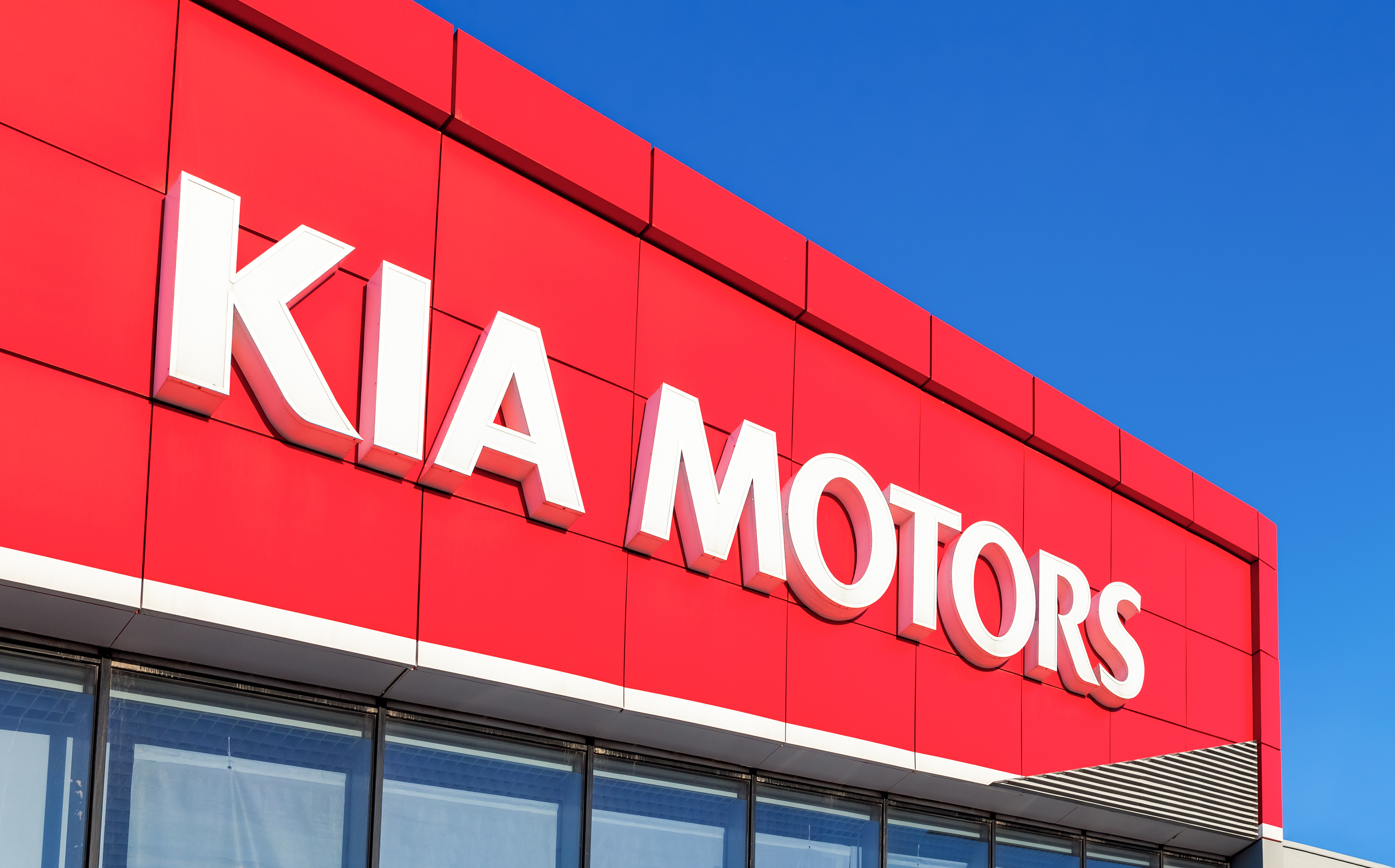 article.featuredImage.altText