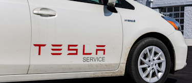 article.featuredImage.altText