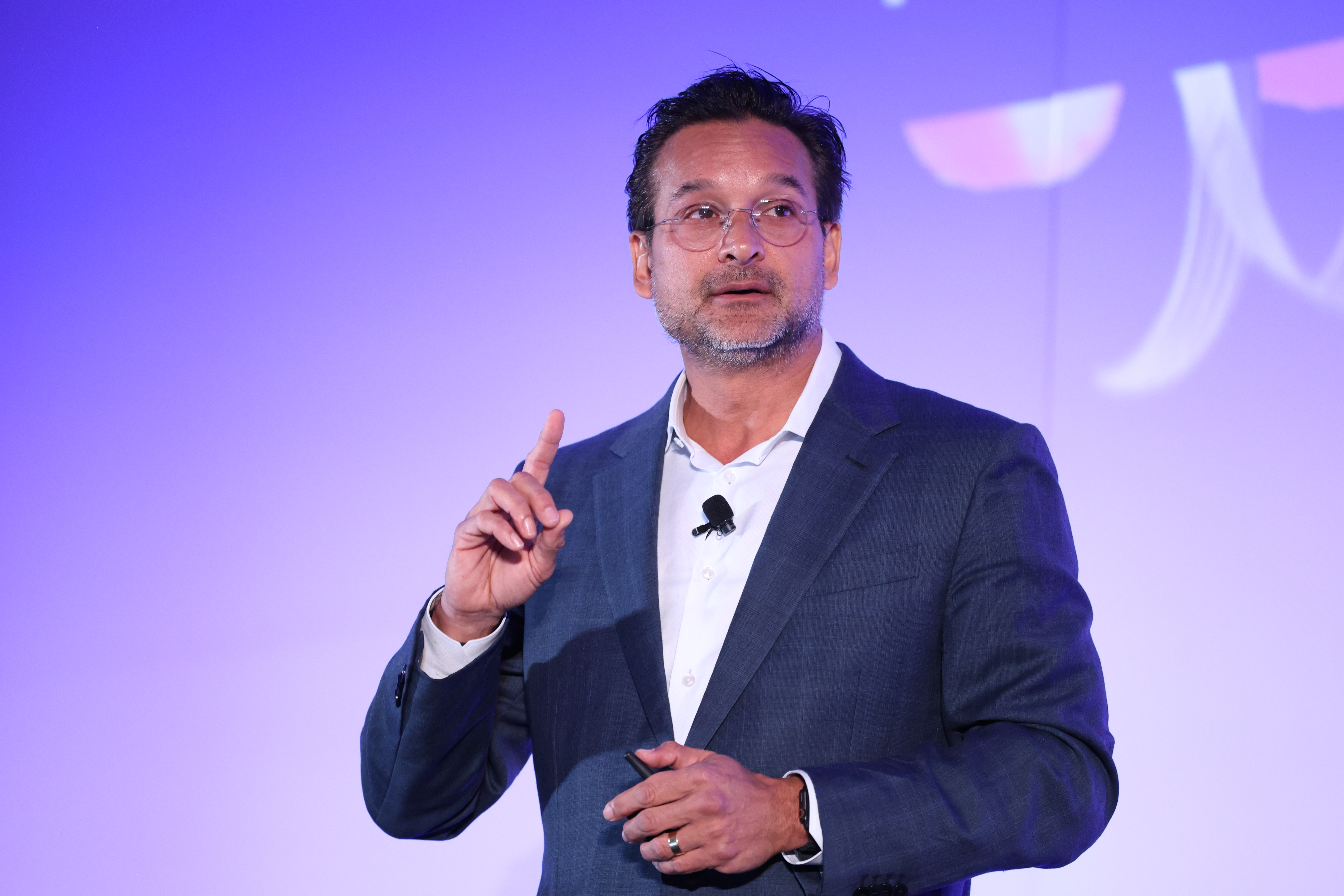 article.featuredImage.altText