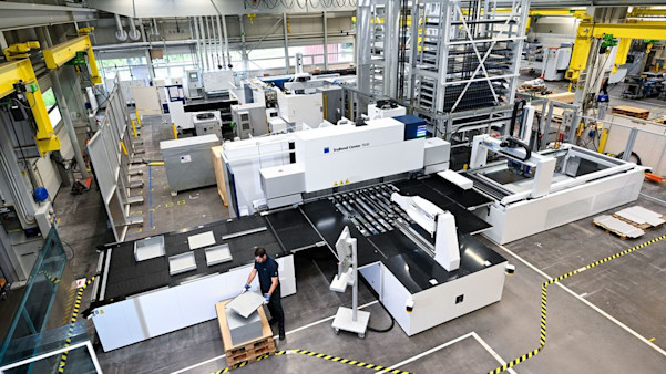 article.featuredImage.altText