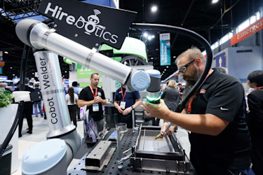 Hirebotics Cobot.jpg