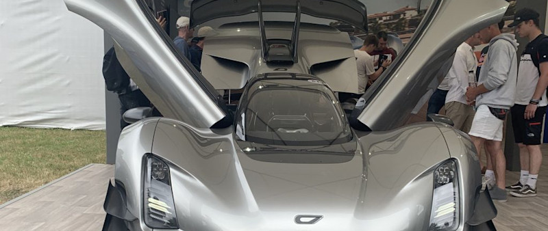 article.featuredImage.altText