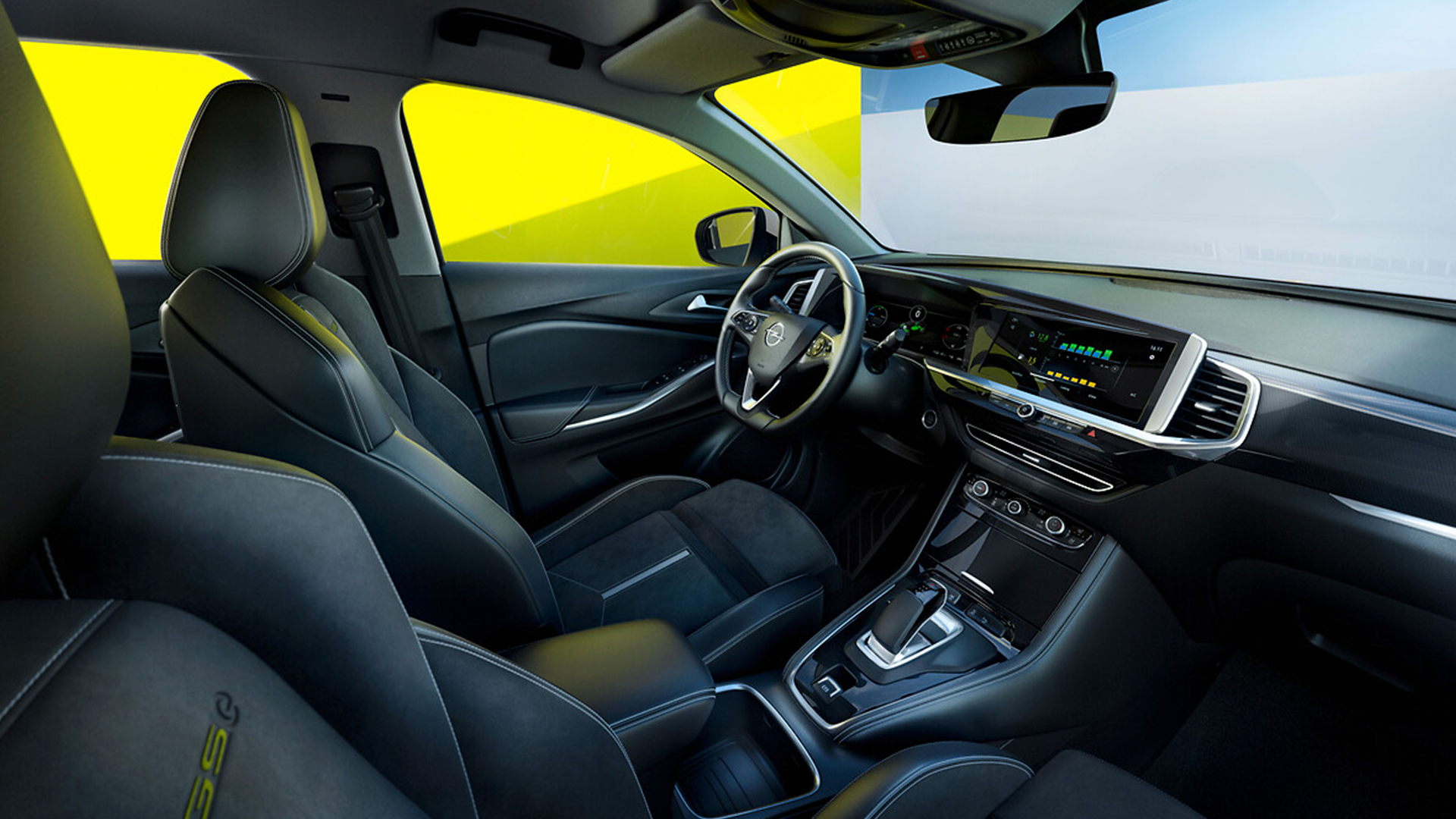 Kabinen i den nye Grandland GSe SUV fra Opel