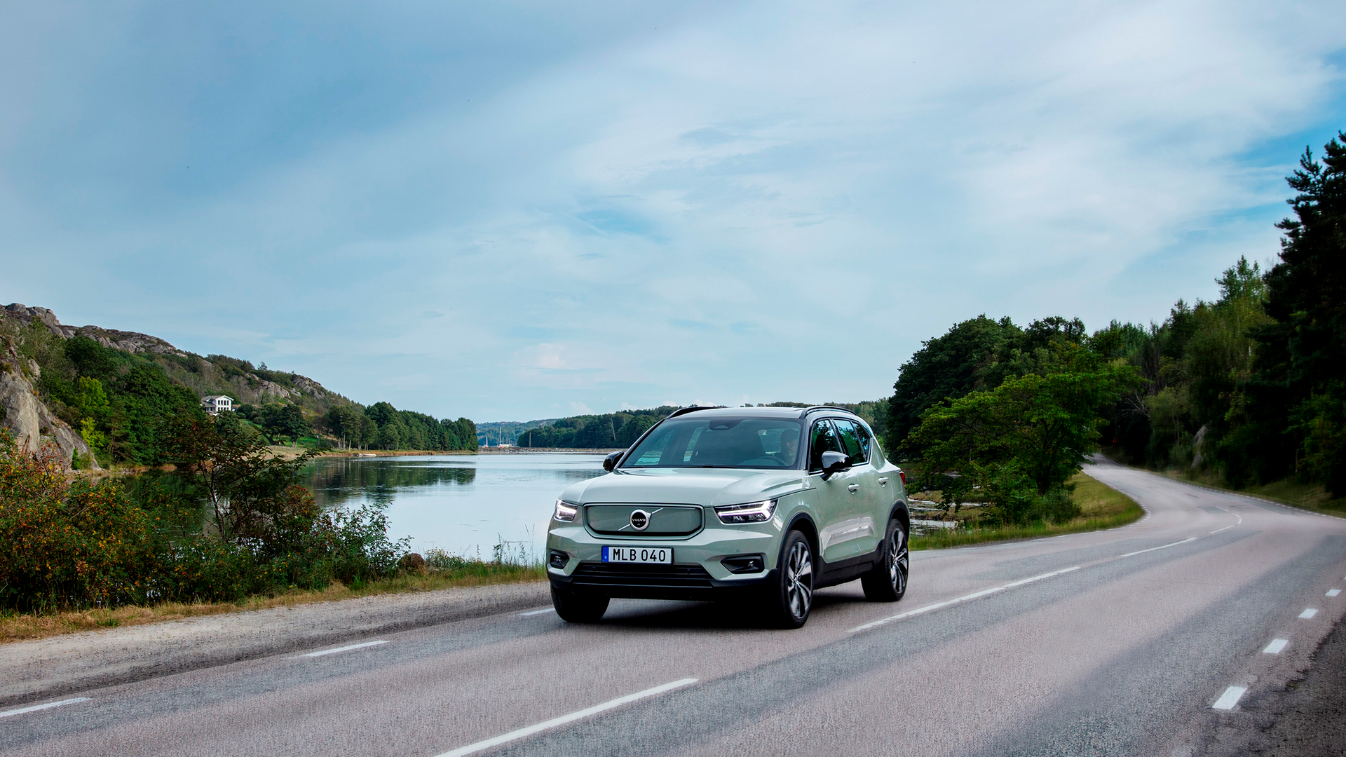Brugt Volvo XC40 elbil - Se de mange biler her