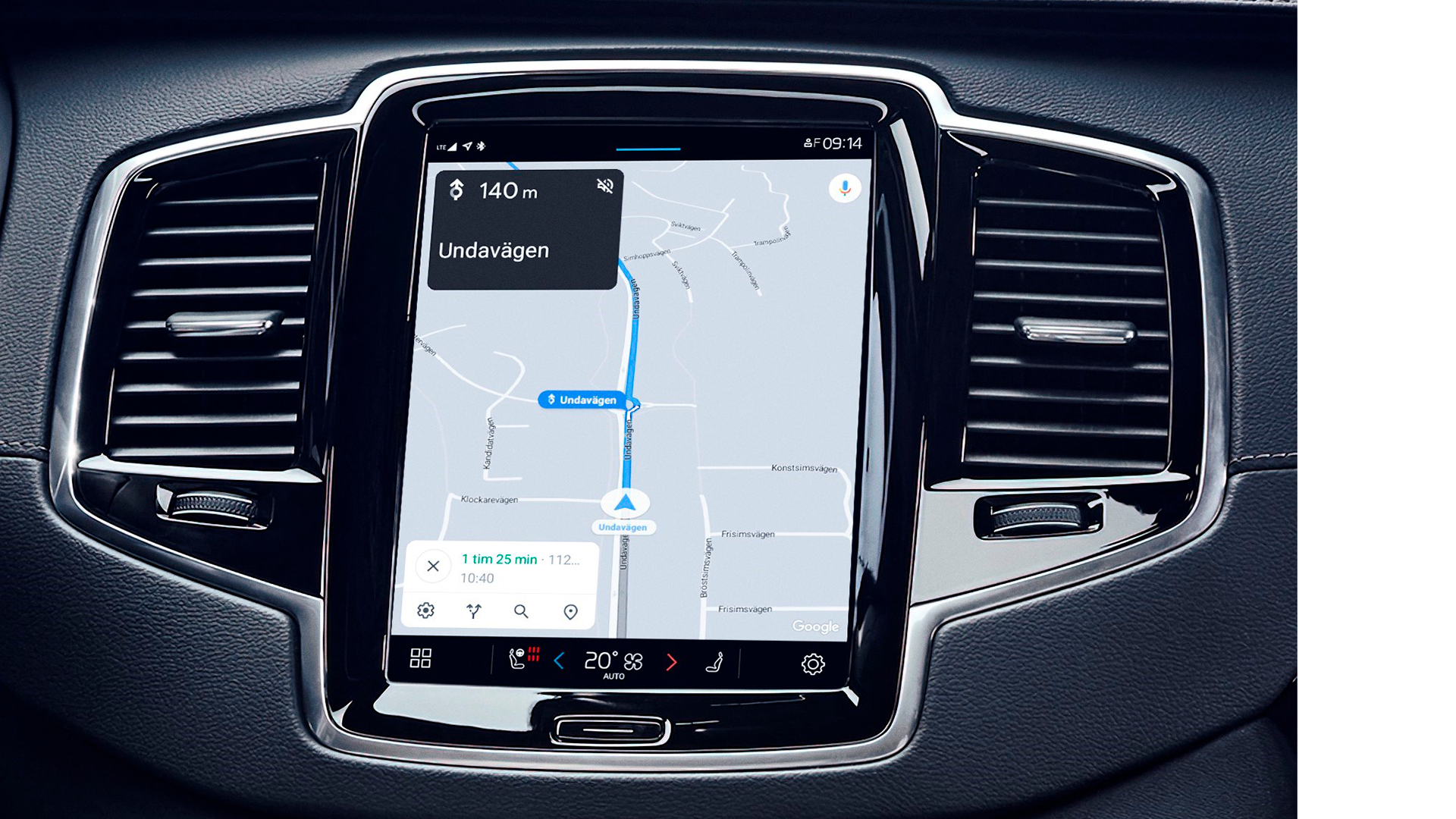 Volvo XC90 Recharge navigation 