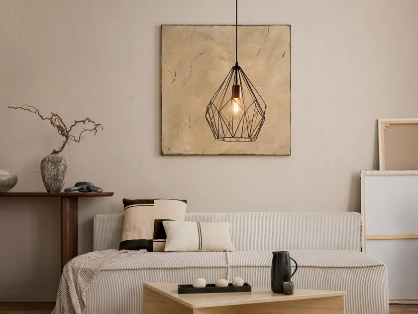 No alt text required for decorative images.