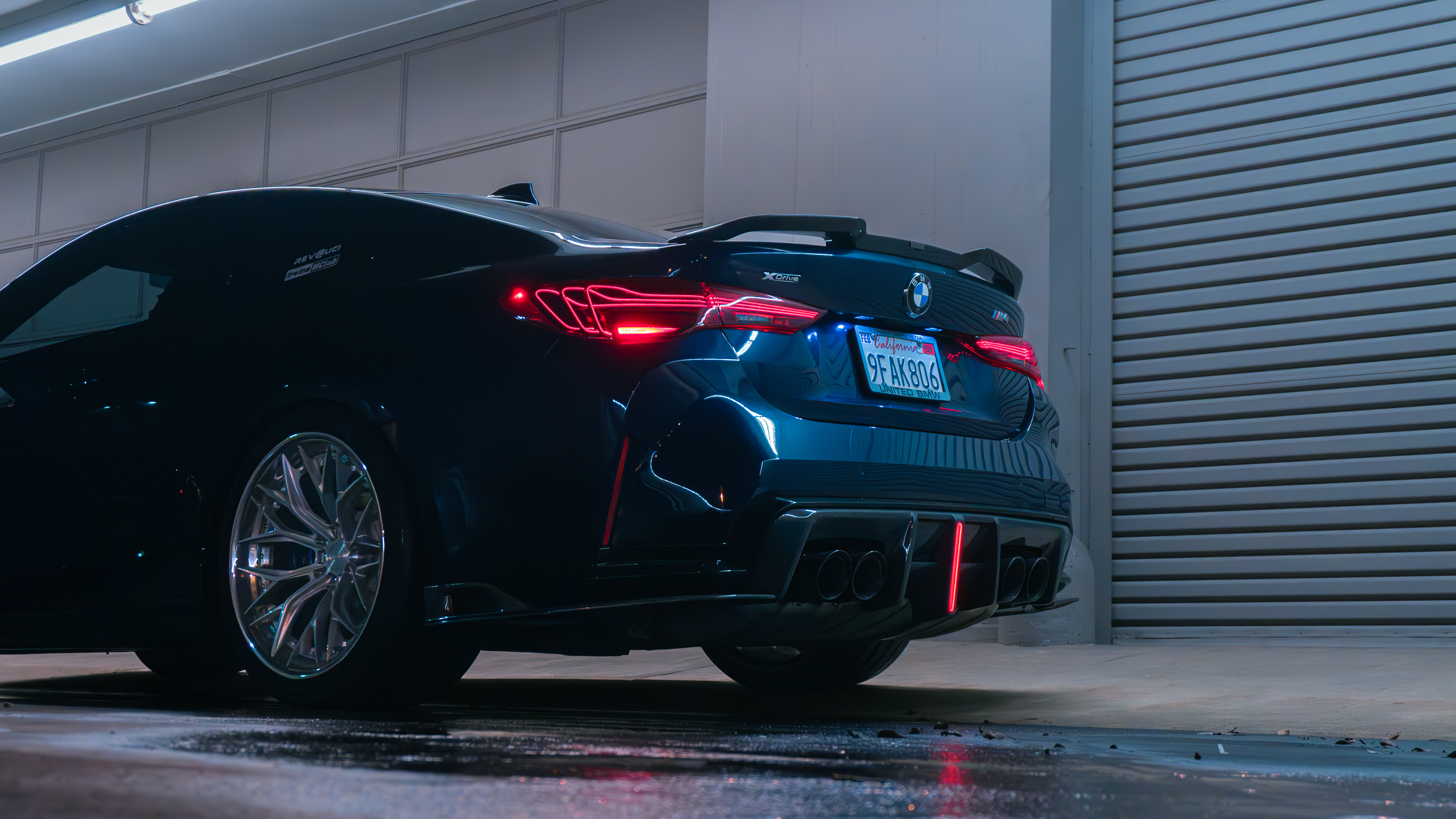 BMW M4 with Motivo Forged CS-J custom wheels in gloss brushed clear face and triple chrome lip rear corner view