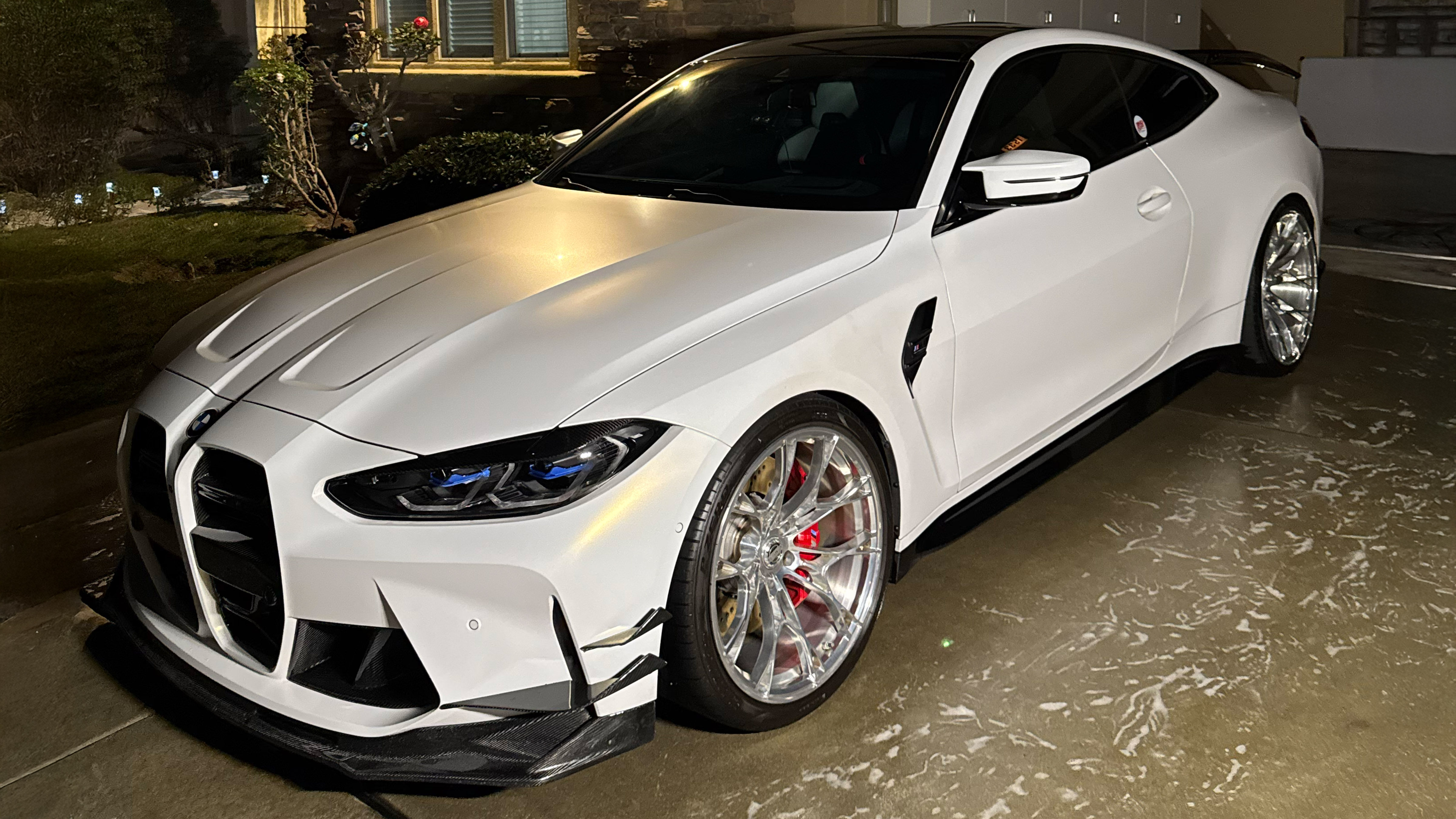 G82 BMW M4 with Motivo Forged MB-A custom wheels in gloss polished clear finish front side view