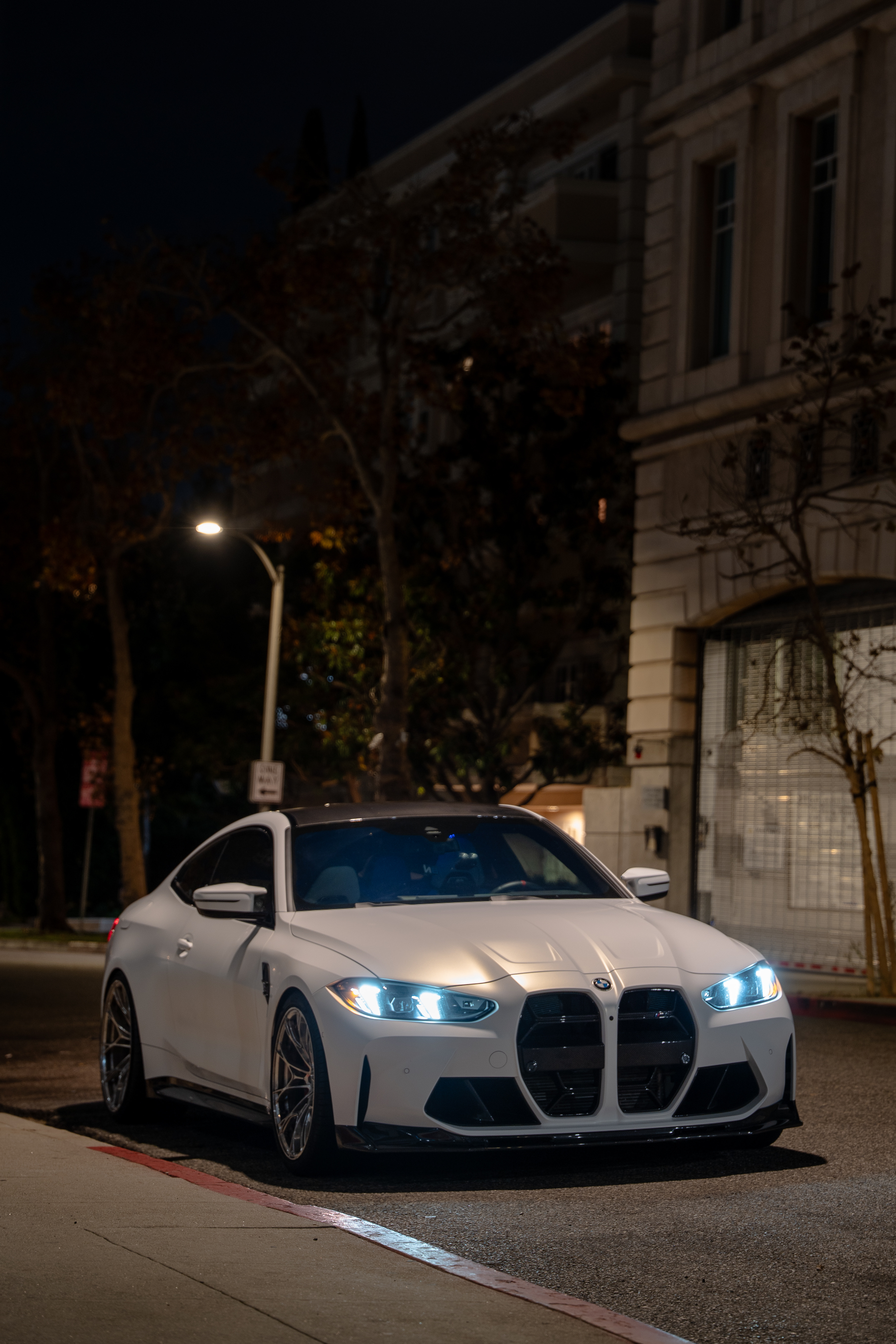 G82 BMW M4 with Motivo Forged MB-A custom wheels in gloss polished clear finish front view