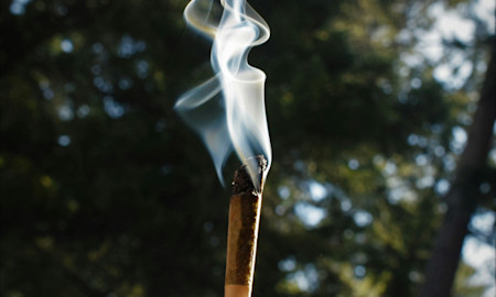 How To Use a One-Hitter: Step-by-Step Guide