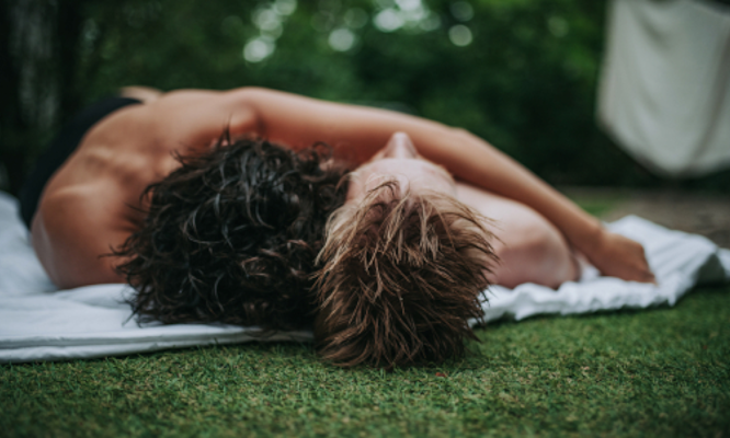 Zkittlez Strain Relaxation Guide for a Calm Evening