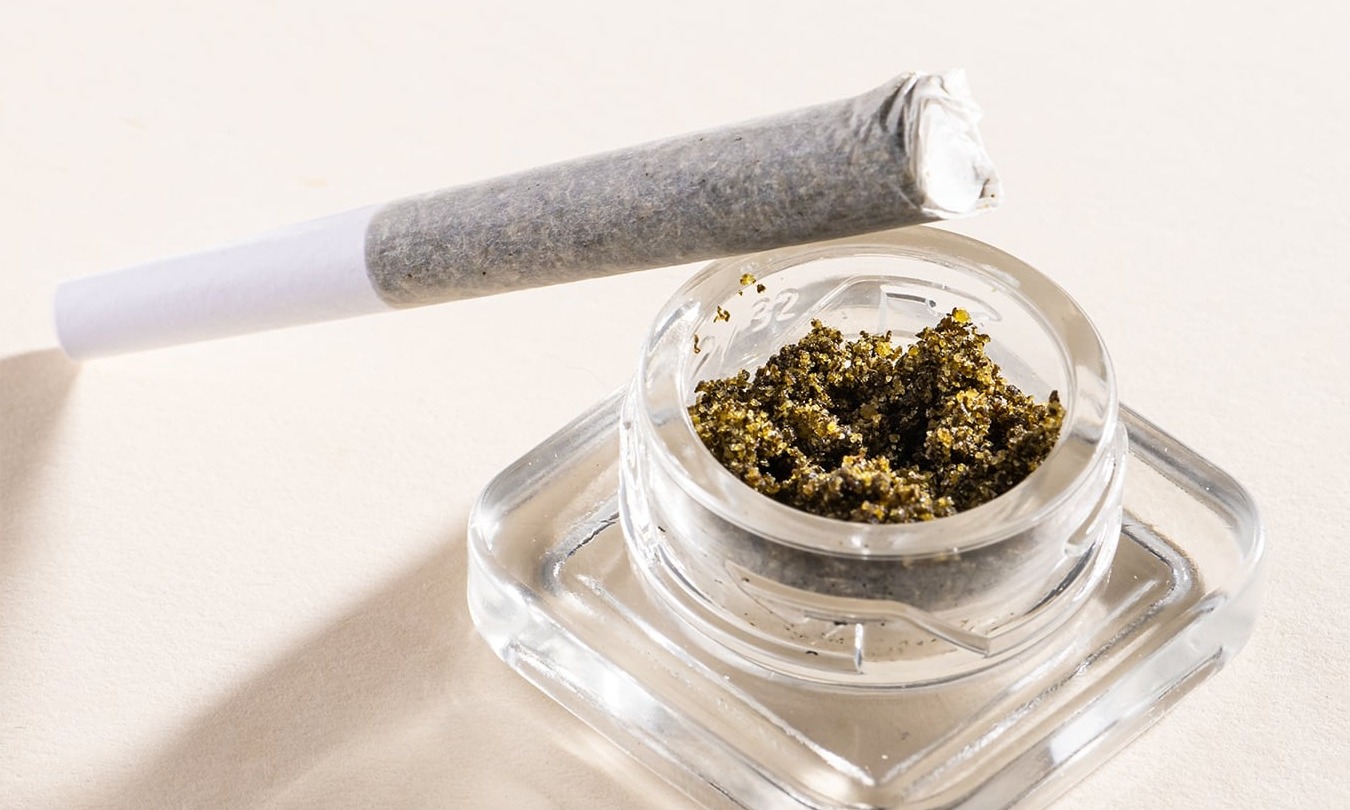 How To Smoke Hash: A Complete Guide