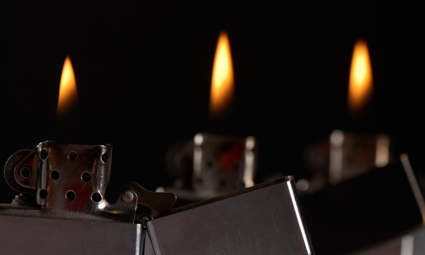 Hemp Wick or Lighter: Which Actually Tastes Better and Burns Cleaner