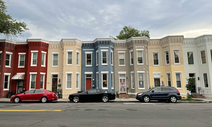 Photo by Omri Coen via Unsplash