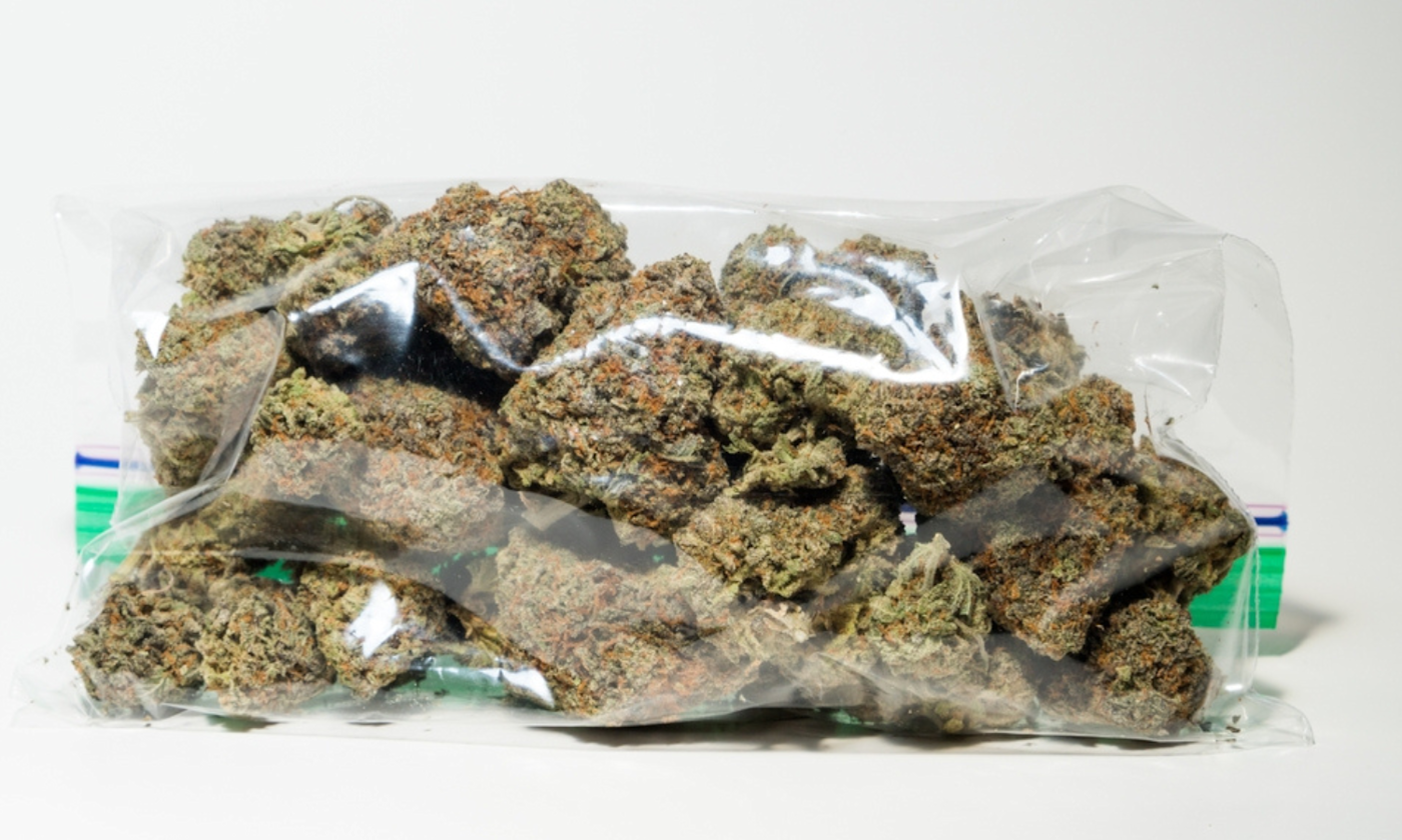 How Many Grams Is a Zip of Weed? Quick Answer Plus Full Weight Chart