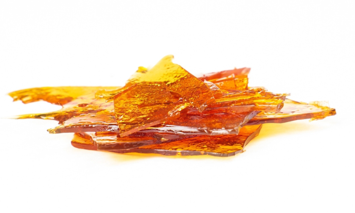 Live Resin vs Distillate Complete Guide to Cannabis Concentrate Differences