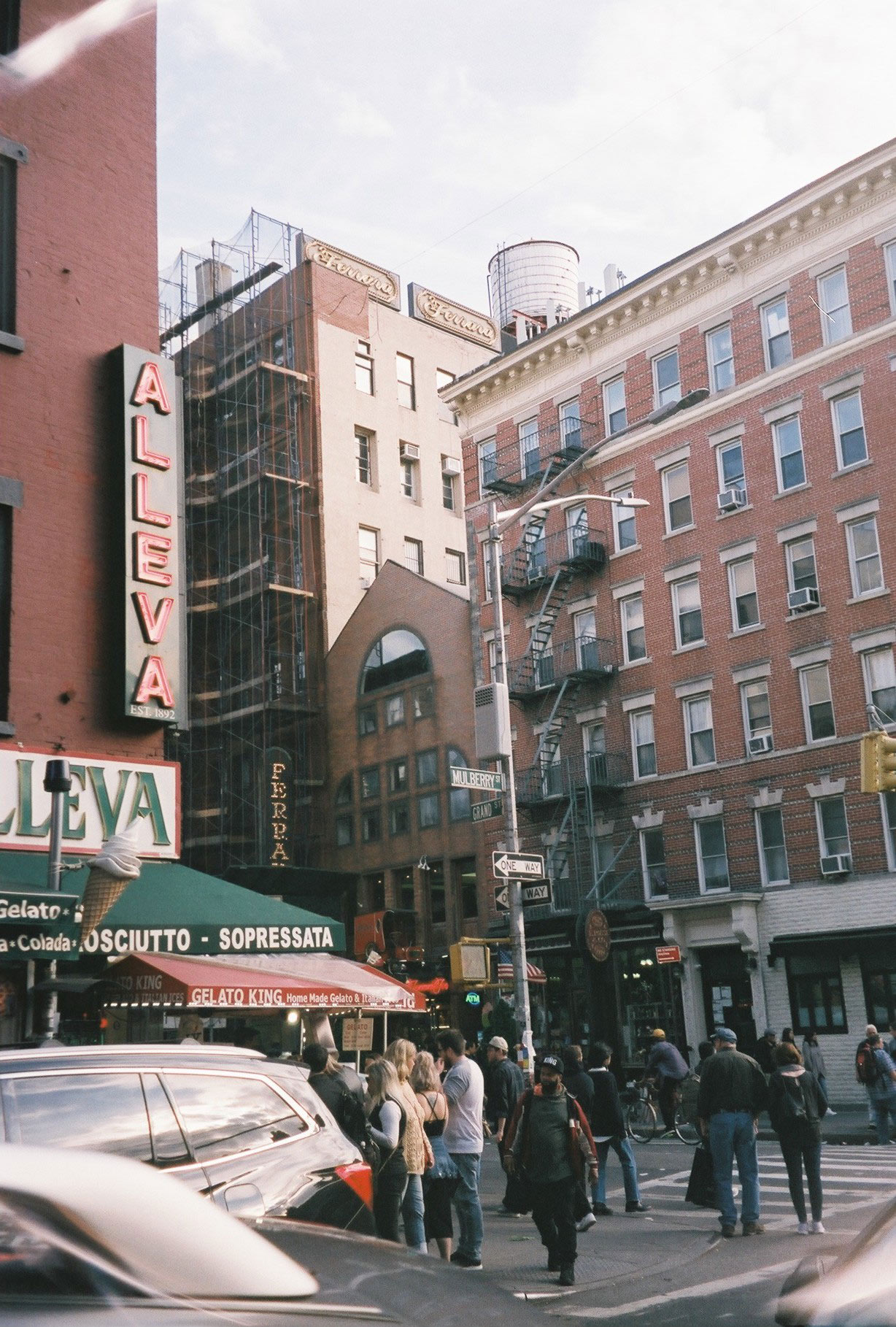 An image that was taken on a olympus camera