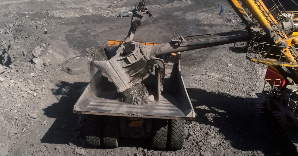 applanix-hardware-apxland-superhero-video-thumbnail