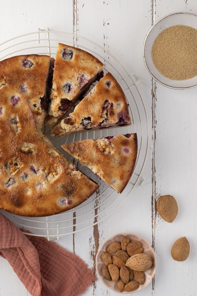Clafoutis aux griottes et lait de chèvre
