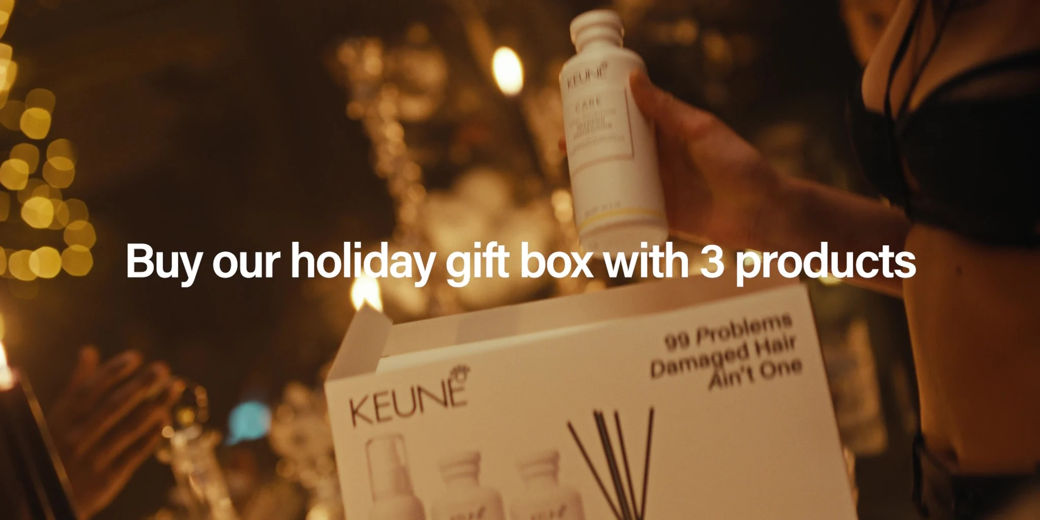 Thumbnail Video - Holiday Short Large giftbox