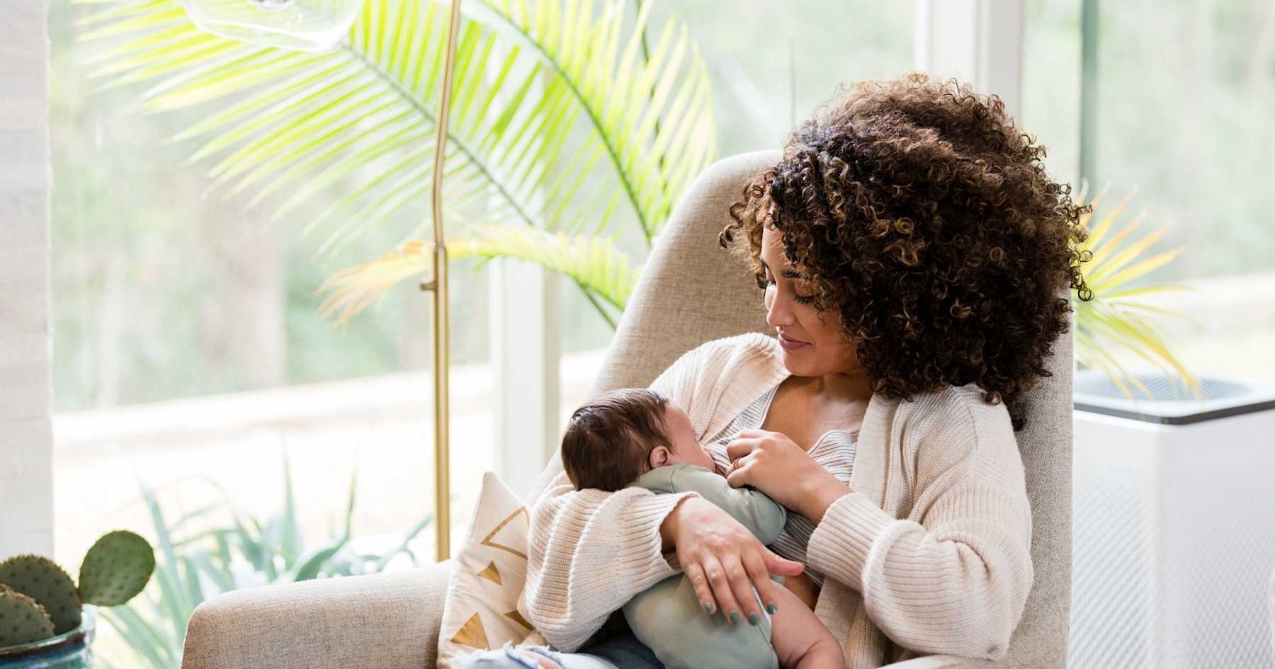 Breastfeeding Holds The Nurses Don T Teach You But Your Baby Will Mom Com Breastfeeding Holds The Nurses Don T Teach You But Your Baby Will Mom Com