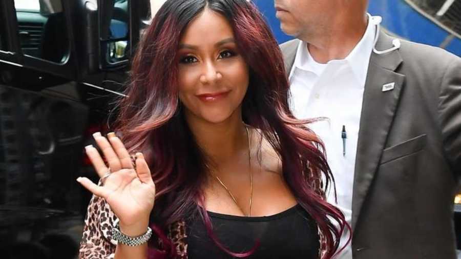Snooki Talks Sex After Baby, Boobs, and the Lesson She Learned